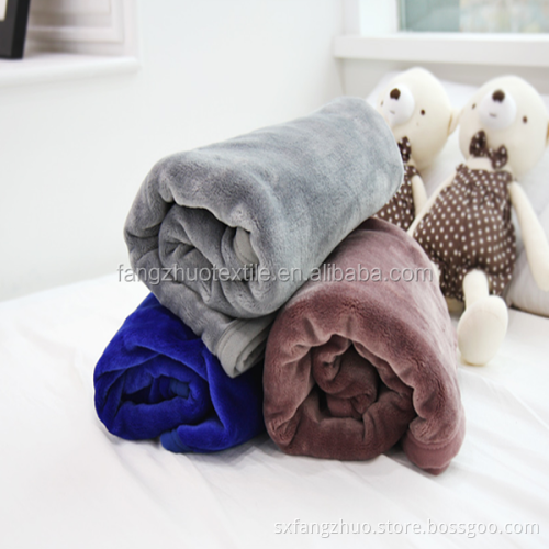 Useful soft polyester fabric Cheap Wholesale bataniye micro plush coral blanket